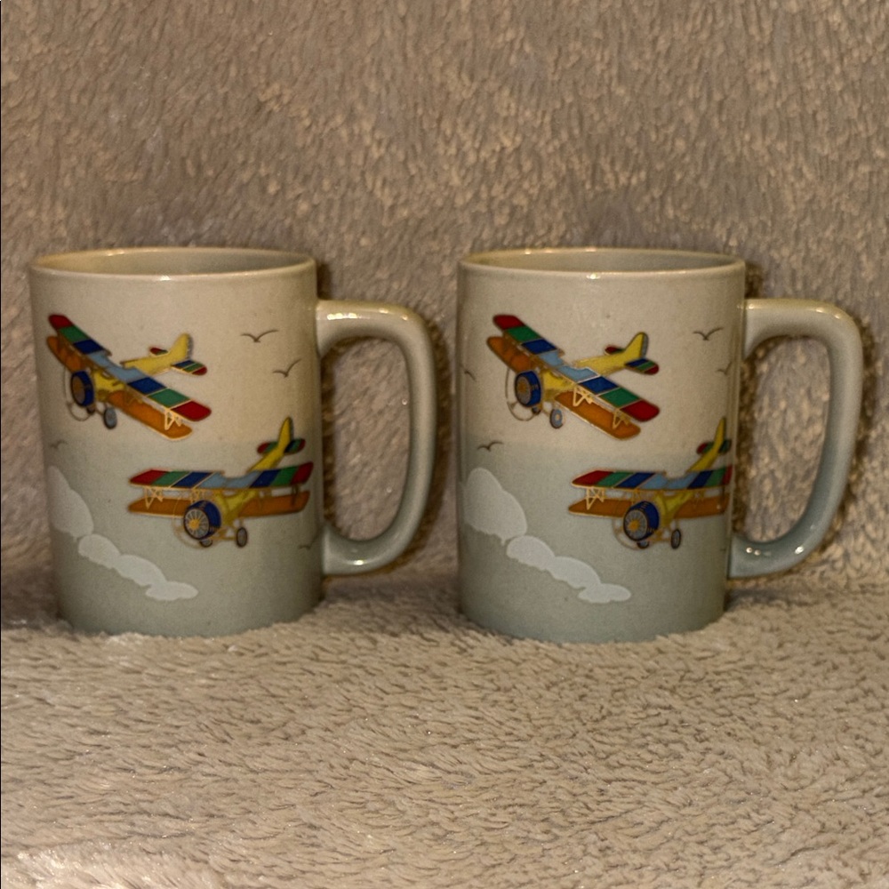 OTAGIRI Flying Biplanes Vintage Mug Set